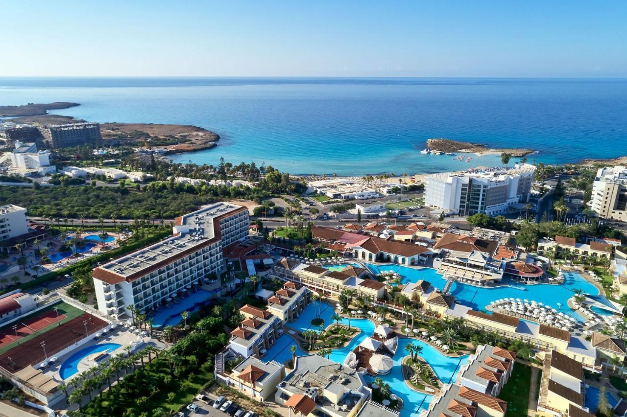 Atlantica Aeneas Resort Ayia Napa Exterior foto