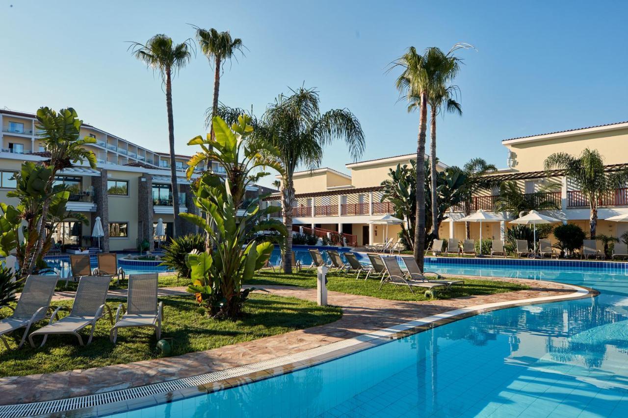 Atlantica Aeneas Resort Ayia Napa Exterior foto