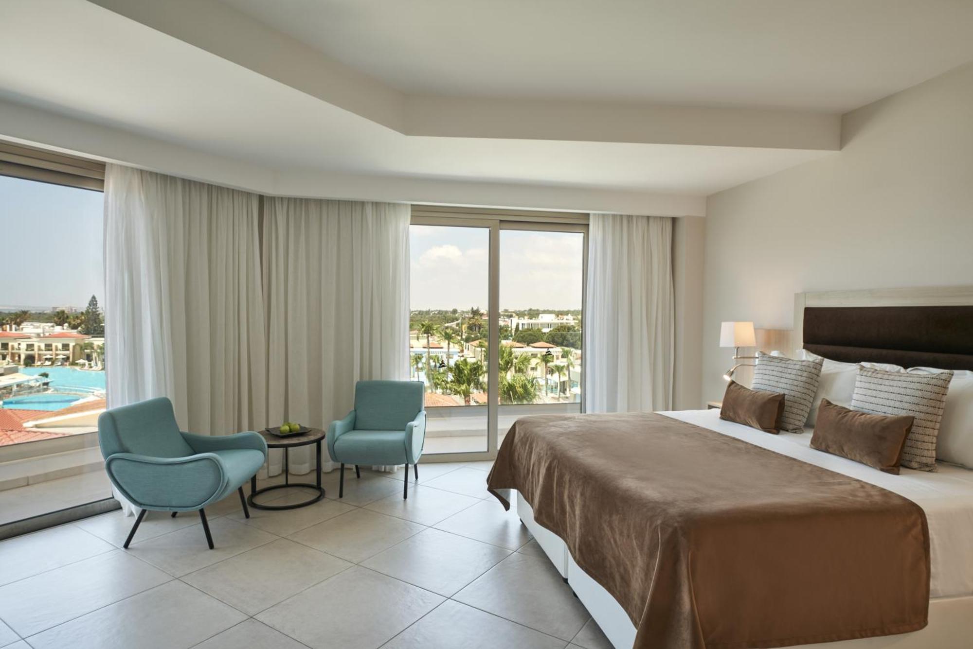 Atlantica Aeneas Resort Ayia Napa Exterior foto
