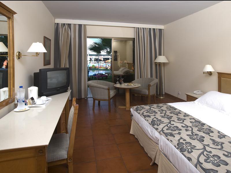 Atlantica Aeneas Resort Ayia Napa Cameră foto